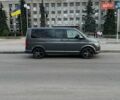 Серый Фольксваген Мультиван, объемом двигателя 2 л и пробегом 128 тыс. км за 42746 $, фото 153 на Automoto.ua
