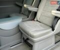 Серый Фольксваген Мультиван, объемом двигателя 2 л и пробегом 128 тыс. км за 42746 $, фото 49 на Automoto.ua