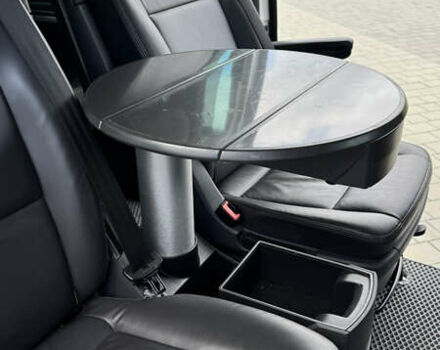 Сірий Фольксваген Мультиван, об'ємом двигуна 1.97 л та пробігом 63 тис. км за 32000 $, фото 14 на Automoto.ua