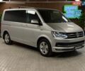 Серый Фольксваген Мультиван, объемом двигателя 2 л и пробегом 125 тыс. км за 39500 $, фото 4 на Automoto.ua