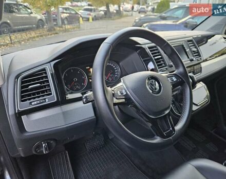 Серый Фольксваген Мультиван, объемом двигателя 1.97 л и пробегом 206 тыс. км за 43890 $, фото 23 на Automoto.ua