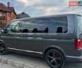 Серый Фольксваген Мультиван, объемом двигателя 2 л и пробегом 128 тыс. км за 42746 $, фото 118 на Automoto.ua