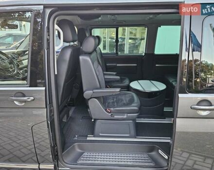 Серый Фольксваген Мультиван, объемом двигателя 1.97 л и пробегом 206 тыс. км за 43890 $, фото 27 на Automoto.ua