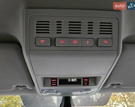 Серый Фольксваген Мультиван, объемом двигателя 1.97 л и пробегом 206 тыс. км за 43890 $, фото 53 на Automoto.ua