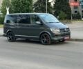 Серый Фольксваген Мультиван, объемом двигателя 2 л и пробегом 128 тыс. км за 43075 $, фото 157 на Automoto.ua