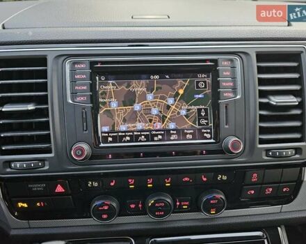 Серый Фольксваген Мультиван, объемом двигателя 1.97 л и пробегом 206 тыс. км за 43890 $, фото 55 на Automoto.ua