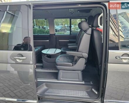 Серый Фольксваген Мультиван, объемом двигателя 1.97 л и пробегом 206 тыс. км за 43890 $, фото 39 на Automoto.ua