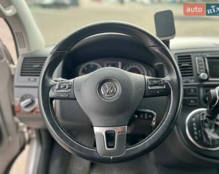 Серый Фольксваген Мультиван, объемом двигателя 1.97 л и пробегом 240 тыс. км за 29999 $, фото 15 на Automoto.ua