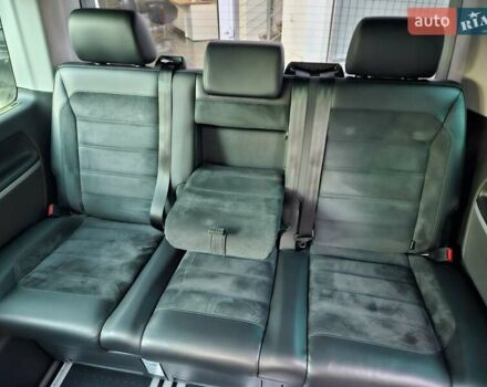 Серый Фольксваген Мультиван, объемом двигателя 1.97 л и пробегом 206 тыс. км за 43890 $, фото 32 на Automoto.ua