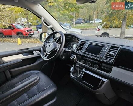 Серый Фольксваген Мультиван, объемом двигателя 1.97 л и пробегом 206 тыс. км за 43890 $, фото 48 на Automoto.ua