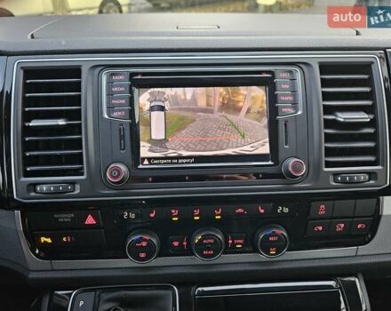 Серый Фольксваген Мультиван, объемом двигателя 1.97 л и пробегом 206 тыс. км за 43890 $, фото 54 на Automoto.ua