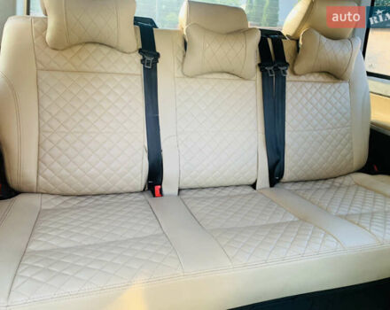 Сірий Фольксваген Мультиван, об'ємом двигуна 2 л та пробігом 164 тис. км за 32900 $, фото 14 на Automoto.ua