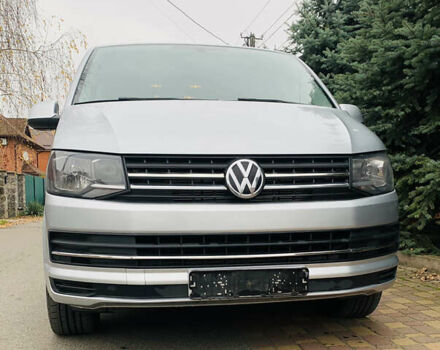 Сірий Фольксваген Мультиван, об'ємом двигуна 2 л та пробігом 164 тис. км за 32900 $, фото 1 на Automoto.ua