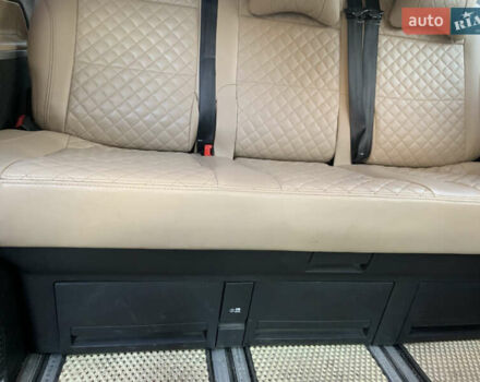 Сірий Фольксваген Мультиван, об'ємом двигуна 2 л та пробігом 164 тис. км за 32900 $, фото 34 на Automoto.ua