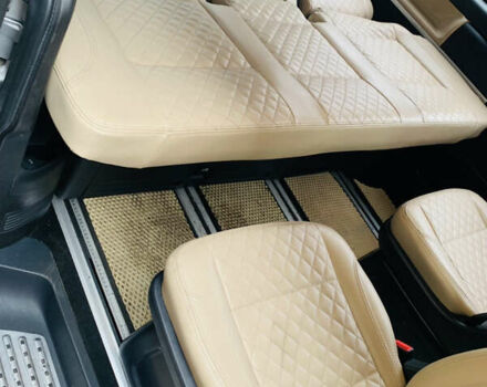 Сірий Фольксваген Мультиван, об'ємом двигуна 2 л та пробігом 164 тис. км за 32900 $, фото 33 на Automoto.ua