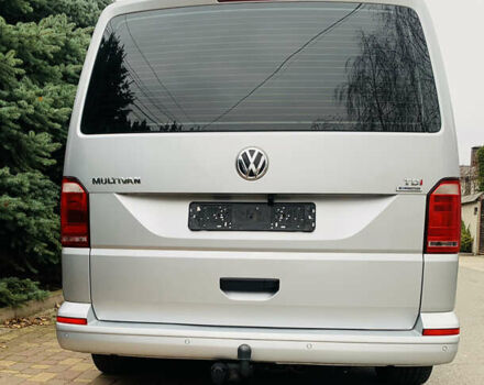 Сірий Фольксваген Мультиван, об'ємом двигуна 2 л та пробігом 164 тис. км за 32900 $, фото 4 на Automoto.ua