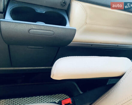 Серый Фольксваген Мультиван, объемом двигателя 2 л и пробегом 163 тыс. км за 32900 $, фото 23 на Automoto.ua