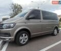 Серый Фольксваген Мультиван, объемом двигателя 1.97 л и пробегом 228 тыс. км за 25700 $, фото 1 на Automoto.ua