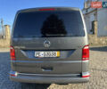 Серый Фольксваген Мультиван, объемом двигателя 2 л и пробегом 209 тыс. км за 27900 $, фото 9 на Automoto.ua