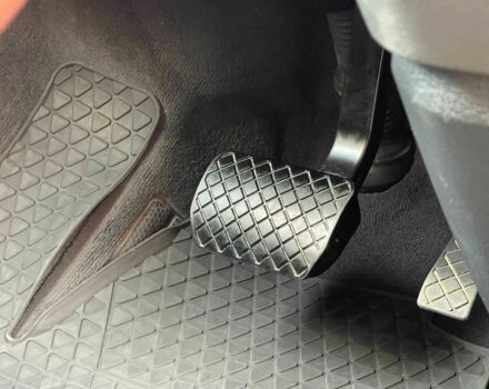 Фольксваген Мультиван 2018 в Мукачеве на Automoto.ua Серый Фольксваген Мультиван, объемом двигателя 2 л и пробегом 179 тыс. км за 34900 $, фото 12 на Automoto.ua