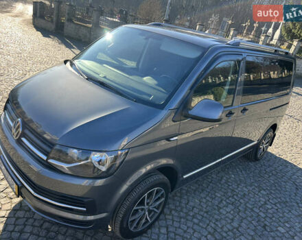 Серый Фольксваген Мультиван, объемом двигателя 2 л и пробегом 209 тыс. км за 27900 $, фото 34 на Automoto.ua