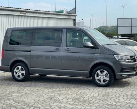 Фольксваген Мультиван 2018 в Мукачеве на Automoto.ua Серый Фольксваген Мультиван, объемом двигателя 2 л и пробегом 179 тыс. км за 34900 $, фото 3 на Automoto.ua