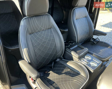 Серый Фольксваген Мультиван, объемом двигателя 2 л и пробегом 209 тыс. км за 27900 $, фото 60 на Automoto.ua