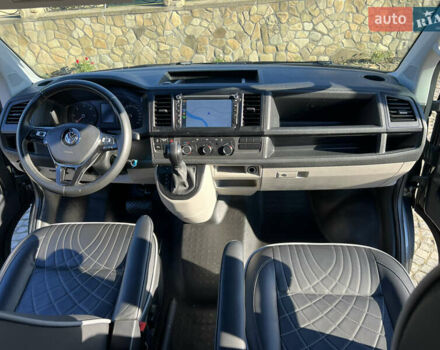 Серый Фольксваген Мультиван, объемом двигателя 2 л и пробегом 209 тыс. км за 27900 $, фото 65 на Automoto.ua