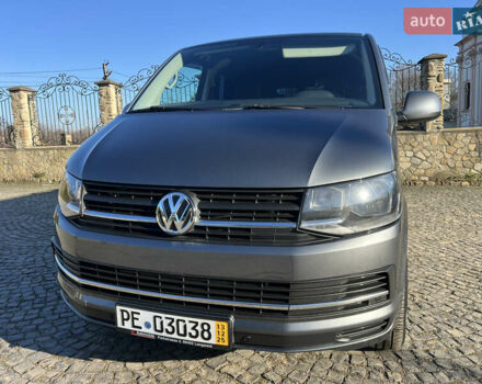 Серый Фольксваген Мультиван, объемом двигателя 2 л и пробегом 209 тыс. км за 27900 $, фото 21 на Automoto.ua