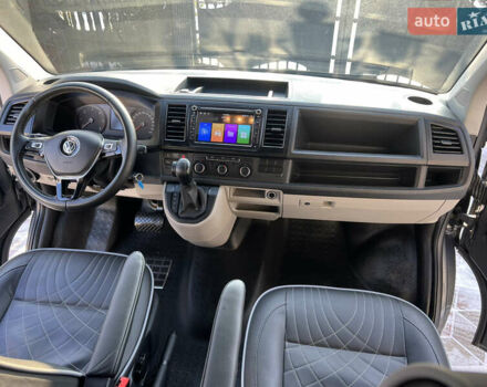 Сірий Фольксваген Мультиван, об'ємом двигуна 2 л та пробігом 210 тис. км за 27900 $, фото 50 на Automoto.ua