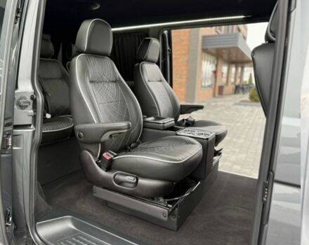 Серый Фольксваген Мультиван, объемом двигателя 2 л и пробегом 209 тыс. км за 27900 $, фото 8 на Automoto.ua