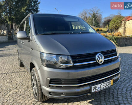 Серый Фольксваген Мультиван, объемом двигателя 2 л и пробегом 209 тыс. км за 27900 $, фото 23 на Automoto.ua