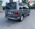 Сірий Фольксваген Мультиван, об'ємом двигуна 2 л та пробігом 285 тис. км за 44400 $, фото 14 на Automoto.ua