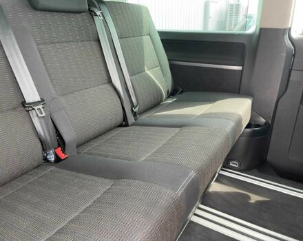 Фольксваген Мультиван 2018 в Мукачеве на Automoto.ua Серый Фольксваген Мультиван, объемом двигателя 2 л и пробегом 179 тыс. км за 34900 $, фото 11 на Automoto.ua