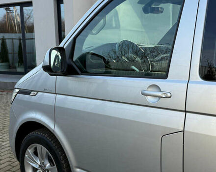 Серый Фольксваген Мультиван, объемом двигателя 1.97 л и пробегом 200 тыс. км за 55500 $, фото 28 на Automoto.ua