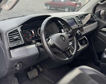 Сірий Фольксваген Мультиван, об'ємом двигуна 2 л та пробігом 115 тис. км за 49900 $, фото 13 на Automoto.ua