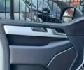 Сірий Фольксваген Мультиван, об'ємом двигуна 2 л та пробігом 132 тис. км за 44500 $, фото 23 на Automoto.ua