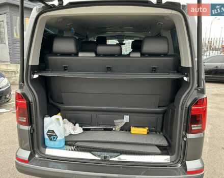 Серый Фольксваген Мультиван, объемом двигателя 1.97 л и пробегом 120 тыс. км за 57800 $, фото 13 на Automoto.ua