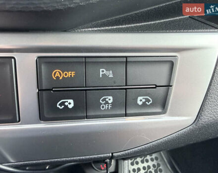 Серый Фольксваген Мультиван, объемом двигателя 1.97 л и пробегом 115 тыс. км за 67740 $, фото 32 на Automoto.ua