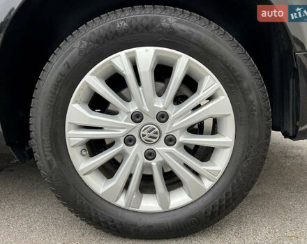 Серый Фольксваген Мультиван, объемом двигателя 1.97 л и пробегом 115 тыс. км за 67700 $, фото 18 на Automoto.ua