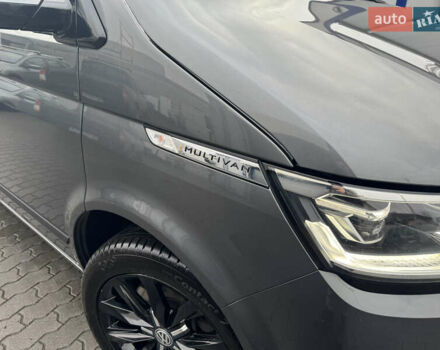 Серый Фольксваген Мультиван, объемом двигателя 1.97 л и пробегом 235 тыс. км за 49999 $, фото 14 на Automoto.ua