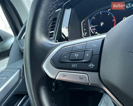 Сірий Фольксваген Мультиван, об'ємом двигуна 1.97 л та пробігом 118 тис. км за 62000 $, фото 68 на Automoto.ua