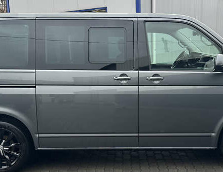 Серый Фольксваген Мультиван, объемом двигателя 1.97 л и пробегом 235 тыс. км за 49999 $, фото 10 на Automoto.ua