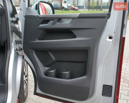 Серый Фольксваген Мультиван, объемом двигателя 1.97 л и пробегом 126 тыс. км за 49999 $, фото 37 на Automoto.ua