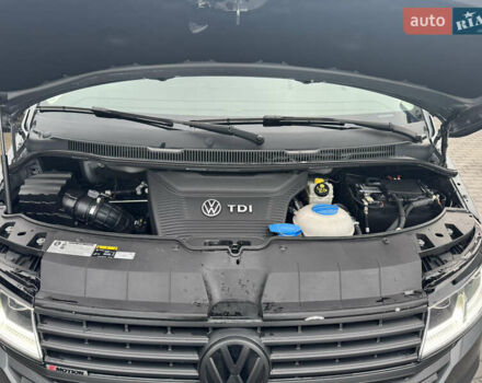 Серый Фольксваген Мультиван, объемом двигателя 1.97 л и пробегом 235 тыс. км за 49999 $, фото 25 на Automoto.ua