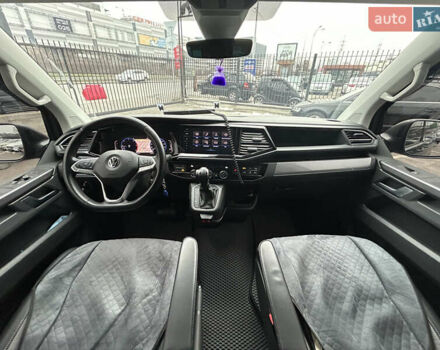 Серый Фольксваген Мультиван, объемом двигателя 1.97 л и пробегом 120 тыс. км за 57800 $, фото 20 на Automoto.ua