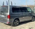 Сірий Фольксваген Мультиван, об'ємом двигуна 2 л та пробігом 119 тис. км за 62900 $, фото 2 на Automoto.ua