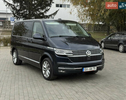 Серый Фольксваген Мультиван, объемом двигателя 2 л и пробегом 194 тыс. км за 50300 $, фото 54 на Automoto.ua