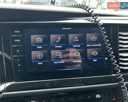 Серый Фольксваген Мультиван, объемом двигателя 1.97 л и пробегом 120 тыс. км за 57800 $, фото 21 на Automoto.ua