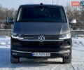 Сірий Фольксваген Мультиван, об'ємом двигуна 1.97 л та пробігом 118 тис. км за 66900 $, фото 1 на Automoto.ua